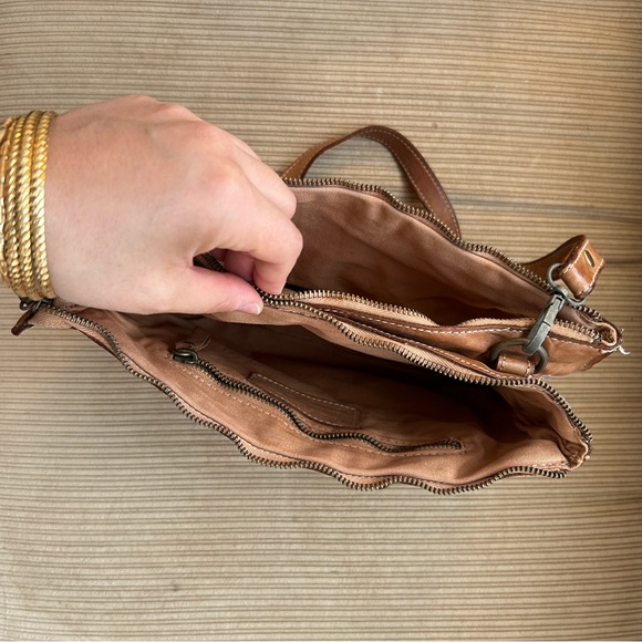 Genuine leather cross body woven bag. Dual compartment. - Picture 4 of 4